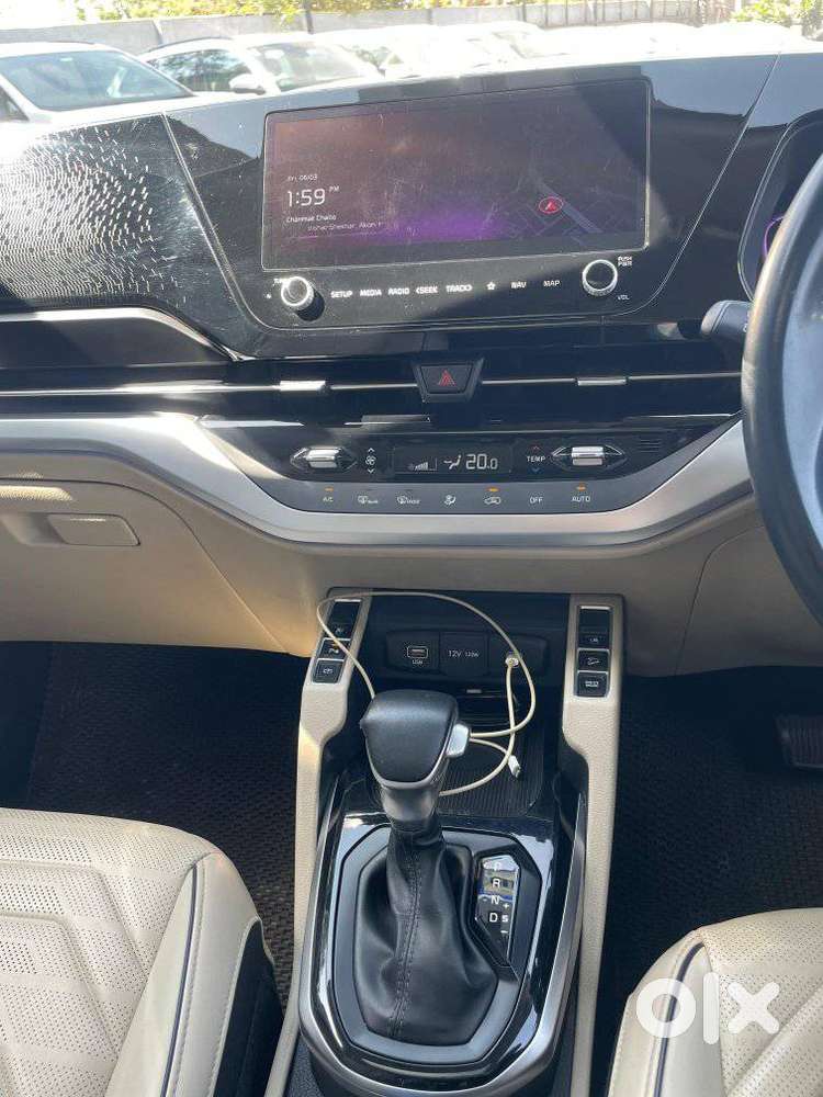 Kia Carens D1.5 Luxury 7str 6mt, 2022, Diesel