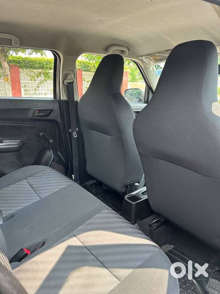 Maruti Suzuki Swift Lxi, 2020, Petrol
