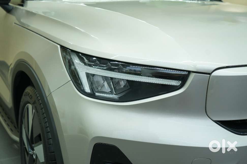 Volvo Ex40 Core, 2024, Electric