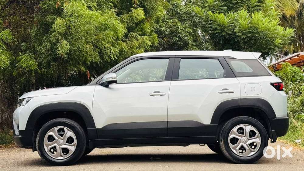 Maruti Suzuki Brezza, 2023, Petrol