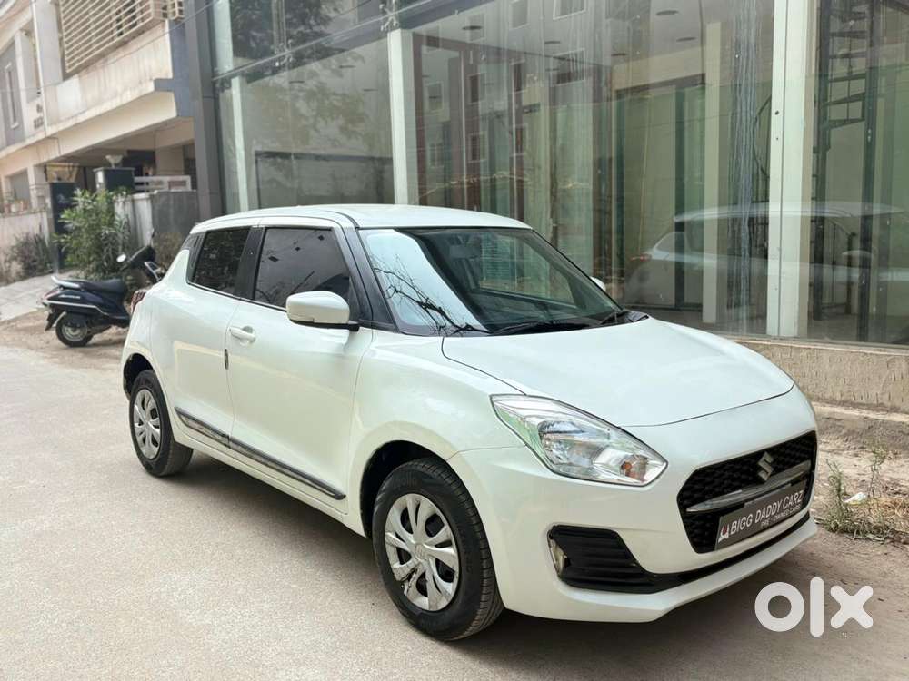 Maruti Suzuki New-gen Swift Vxi, 2022, Petrol