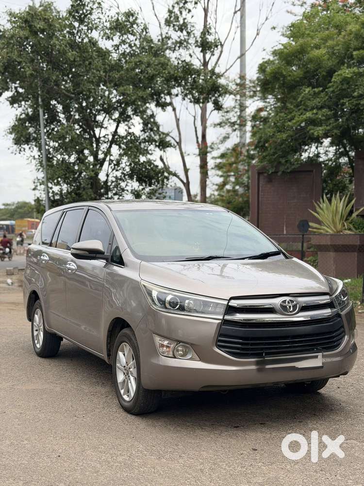 Toyota Innova Crysta 2.7 Vx Mt, 2016, Diesel