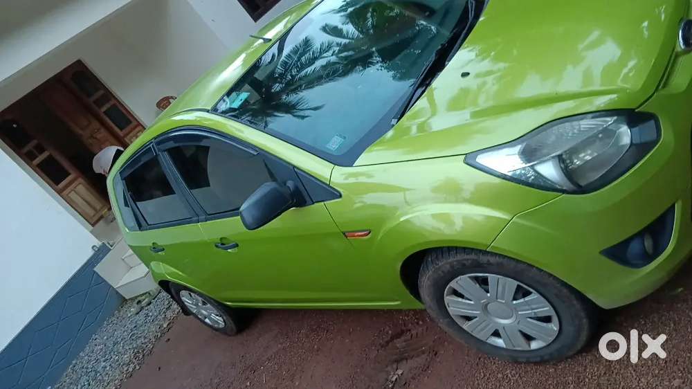 Ford Figo Petrol 2010