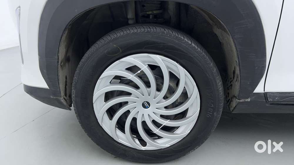 Nissan Magnite 1.0 Xl, 2021, Petrol