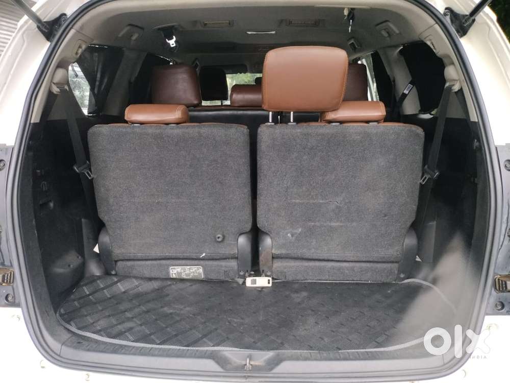 Toyota Innova Crysta 2.8 Gx At 8s, 2018, Diesel