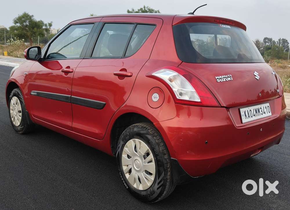 Maruti Suzuki Swift 2011-2014 Vxi, 2013, Petrol