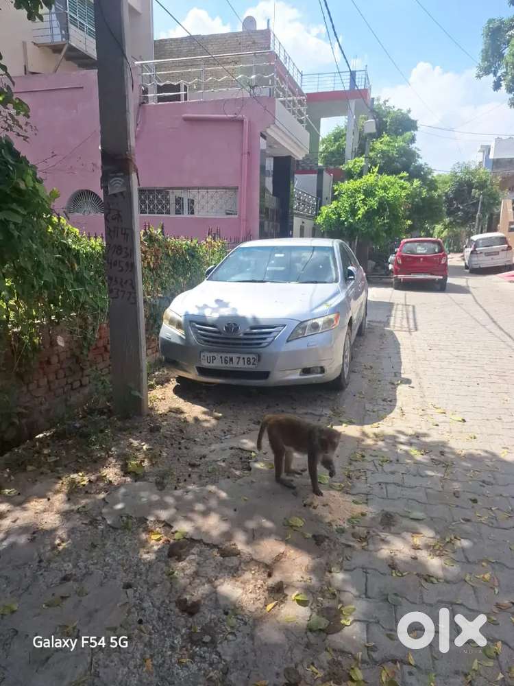 Toyota Camry 2006 Petrol 100000 Km Driven