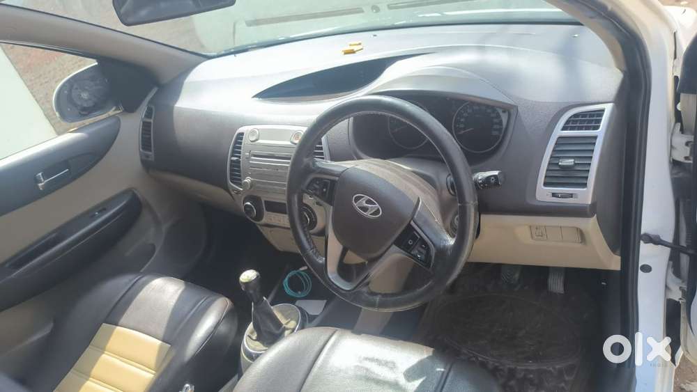 Hyundai Manual Petrol 2010 Sports Model