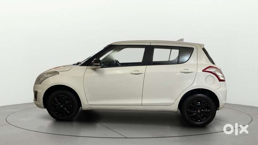 Maruti Suzuki Swift Vxi, 2015, Petrol
