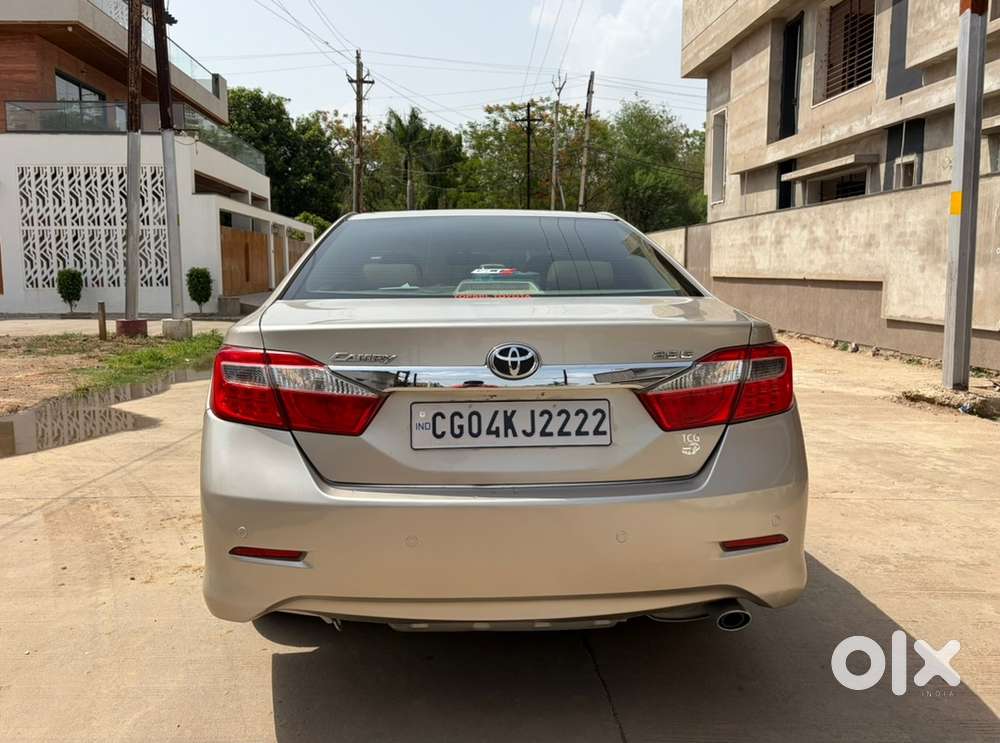 Toyota Camry Petrol 2012