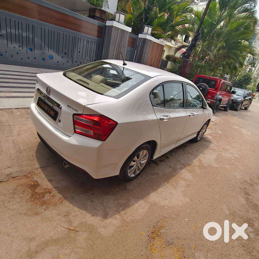 Honda City V Mt, 2012, Petrol