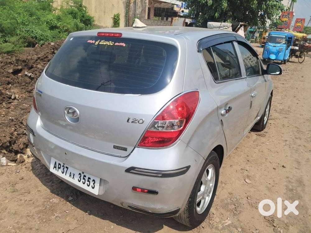 Hyundai I20 Sportz 1.2 Bs-iv, 2010, Petrol