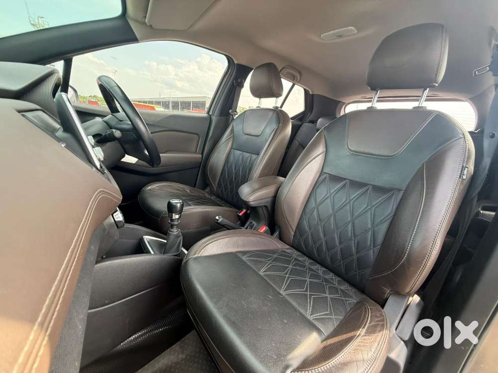 Nissan Kicks 1.5 Xv Premium Dual Tone Diesel, 2019, Diesel
