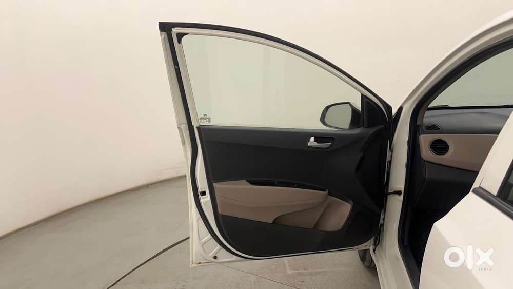 Hyundai Grand I10 1.2 Crdi Sportz Option, 2017, Diesel