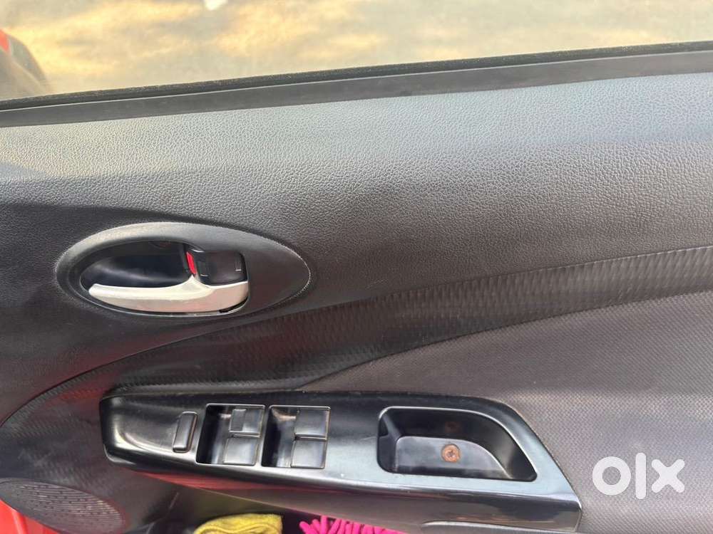 Toyota Etios Cross 2014 Diesel Well Maintained