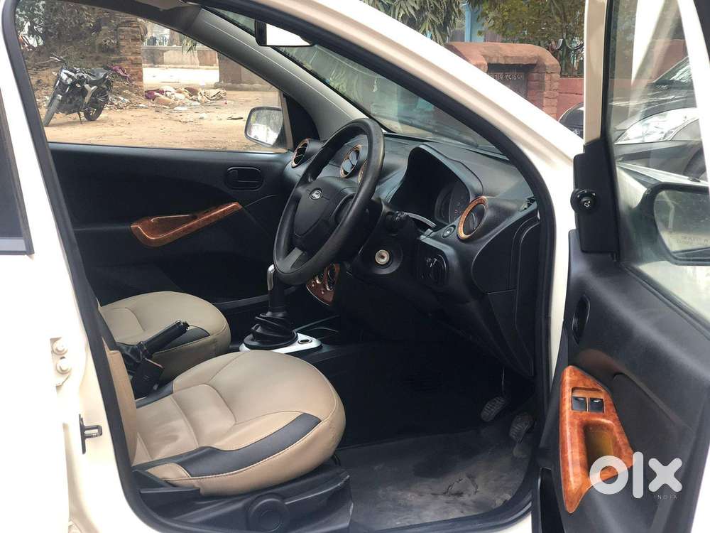 Ford Figo 2012-2015 Diesel Titanium, 2014, Diesel