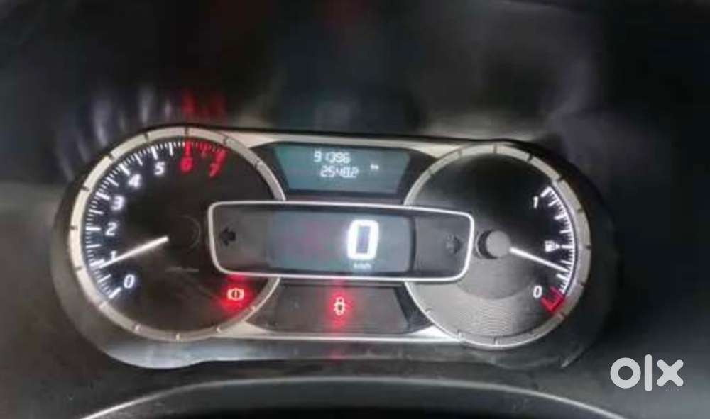 Nissan Kicks Petrol Manual 2021