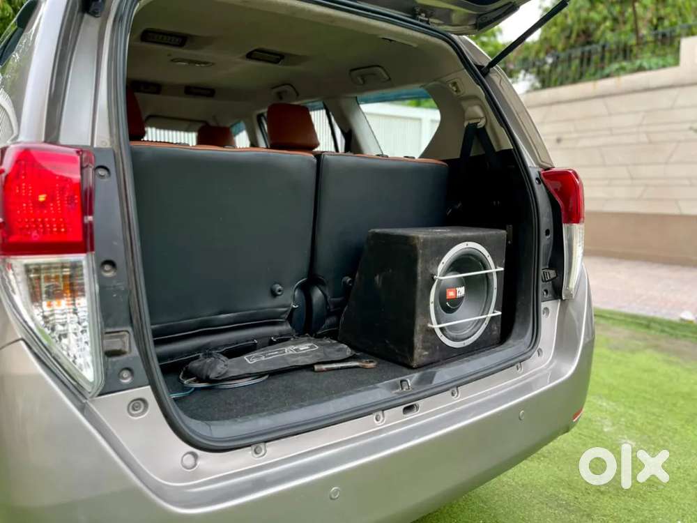 Toyota Innova Crysta 2.4 G Mt 7 Str, 2019, Diesel