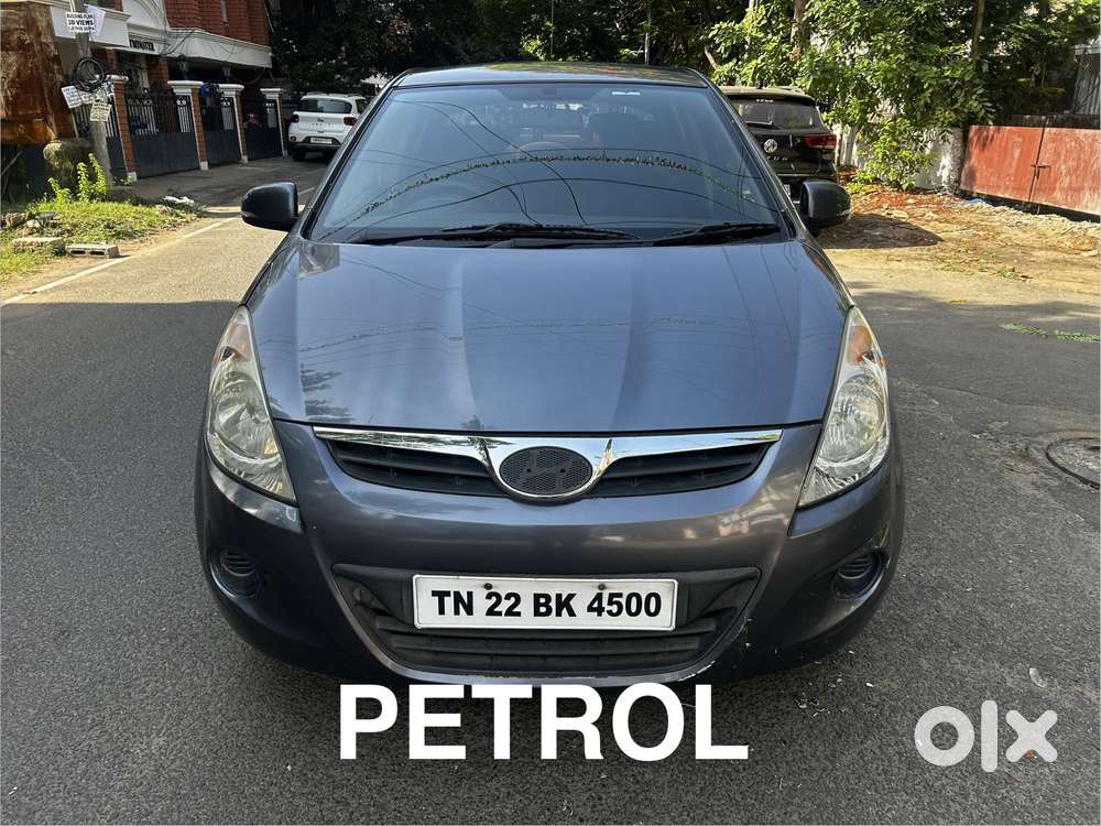 Hyundai I20 Sportz 1.2 Bs-iv, 2010, Petrol