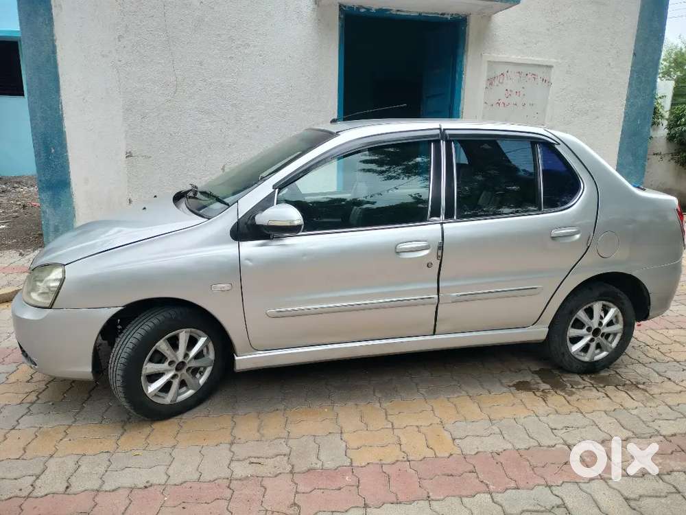 गाडी मध्ये काहीच काम नाही आहे खूप चांगल्या कंडीशन मधे आहे एव्हरेज 25 च
