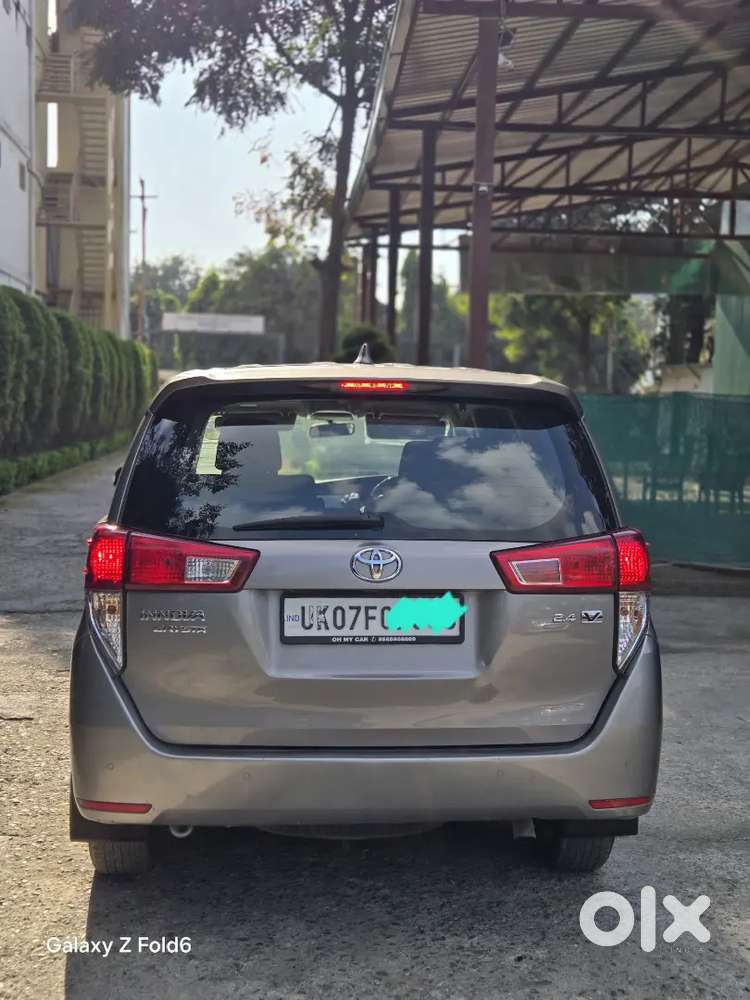 Toyota Innova Crysta 2022 Diesel Well Maintained