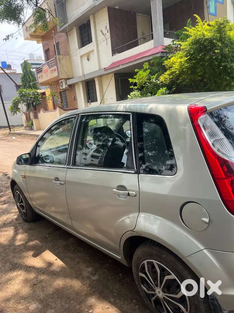 Ford Figo Petrol 2011
