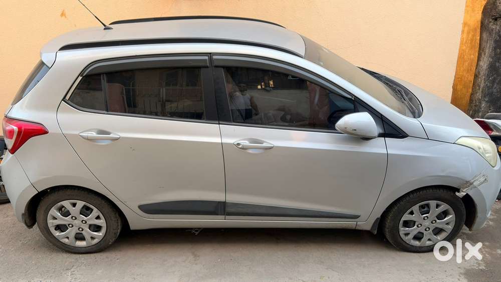 Hyundai Grand I10 Petrol 2015