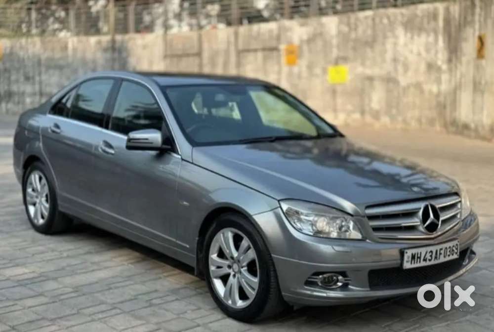 Mercedes-benz C-class 2010 Petrol 79000 Km Driven