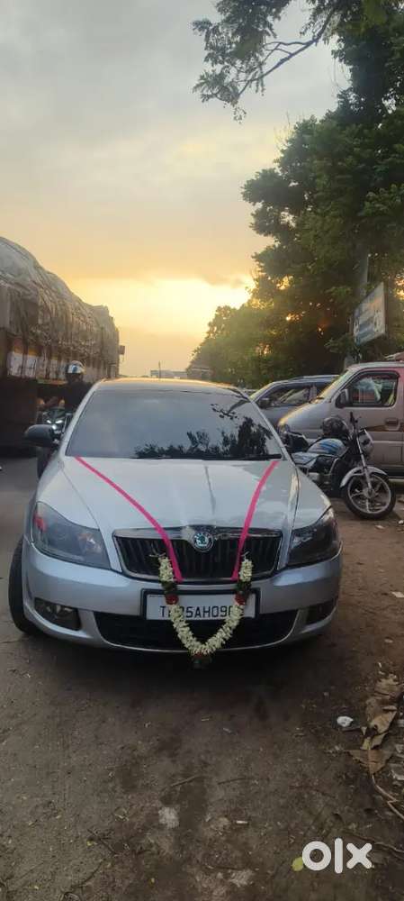 Skoda Laura 2012 Diesel Well Maintained