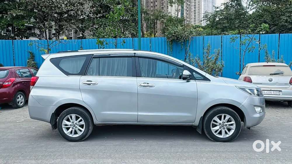 Toyota Innova Crysta