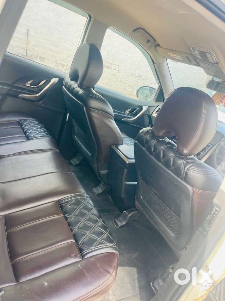 Showroom Condition (scratch Less) Mahindra Xuv500 W8 2019