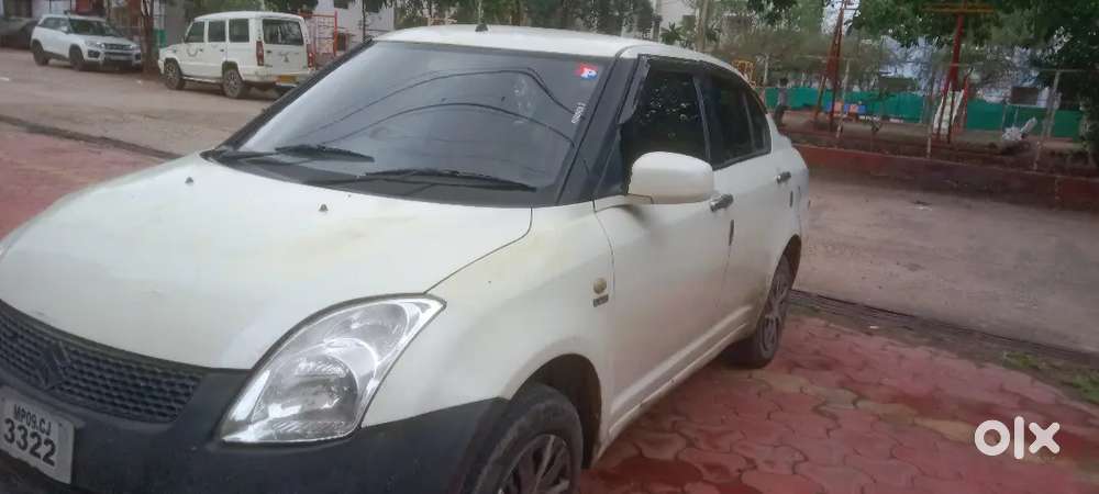 Maruti Suzuki Swift Dzire 2011