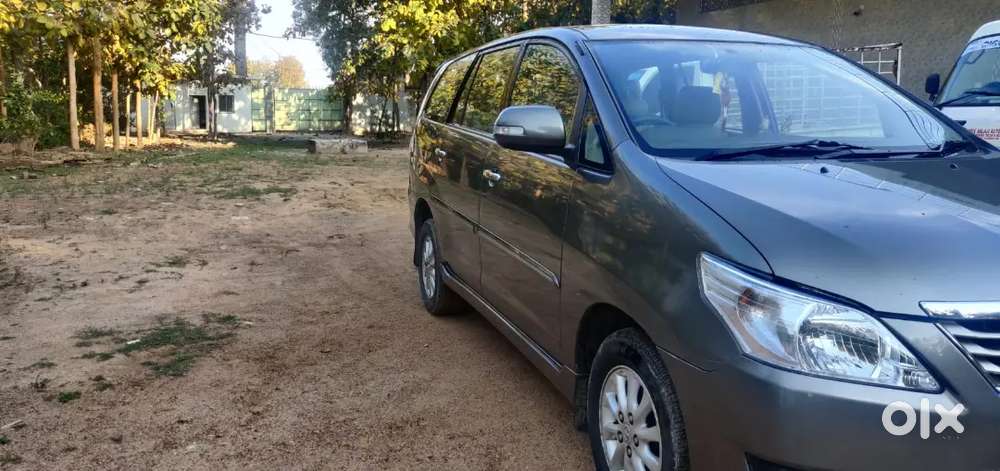 Toyota Innova 2.5 Diesel 2012