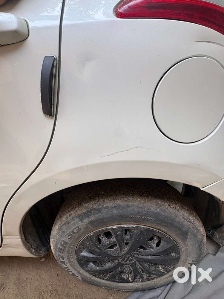 Maruti Swift Lxi 2016