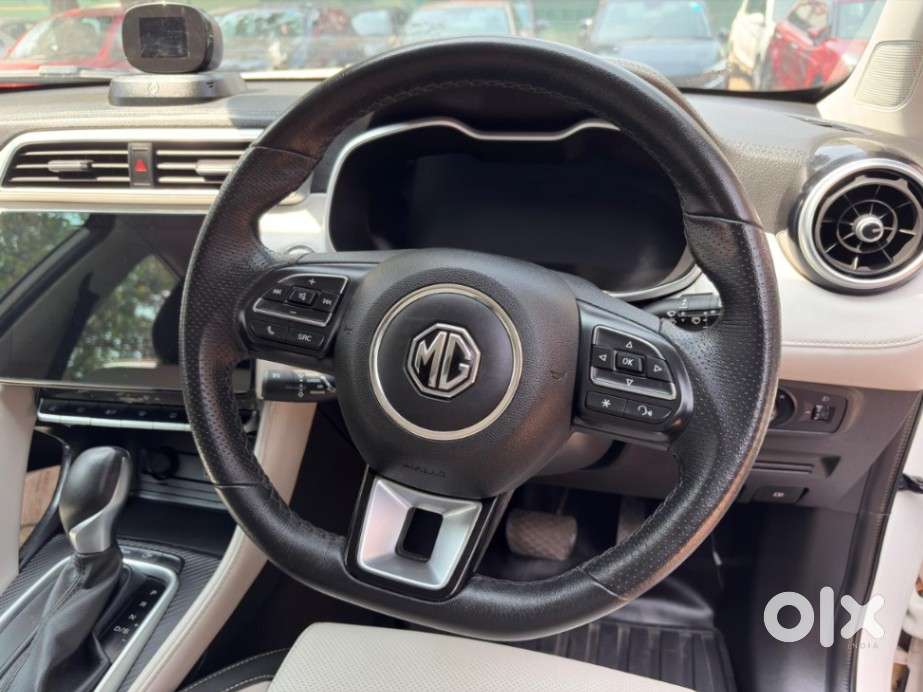 Mg Astor 1.5 Sharp Cvt, 2023