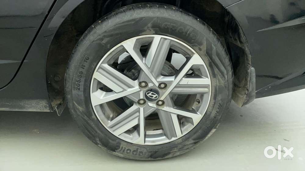 Hyundai Verna 1.5 Sx Turbo Petrol Mt, 2024, Petrol