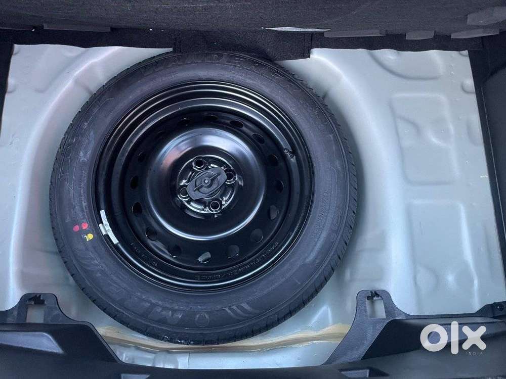 Maruti Suzuki Fronx Sigma 1.2 Mt, 2026, Petrol