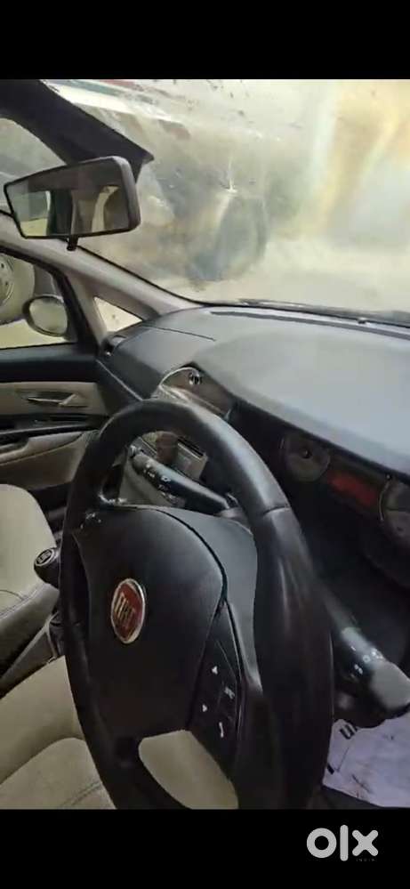 Fiat Linea Active 2013