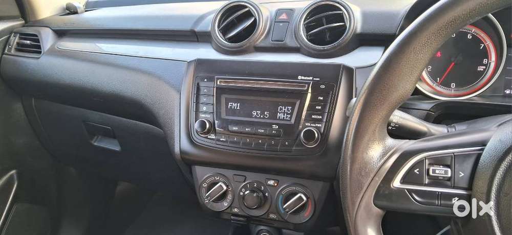 Maruti Suzuki Swift 2018 Amt Vxi, 2019, Petrol