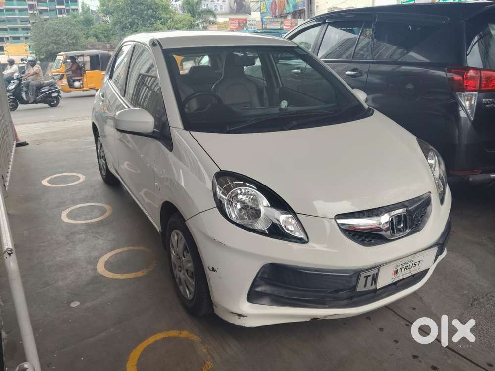 Honda Brio, 2013, Petrol
