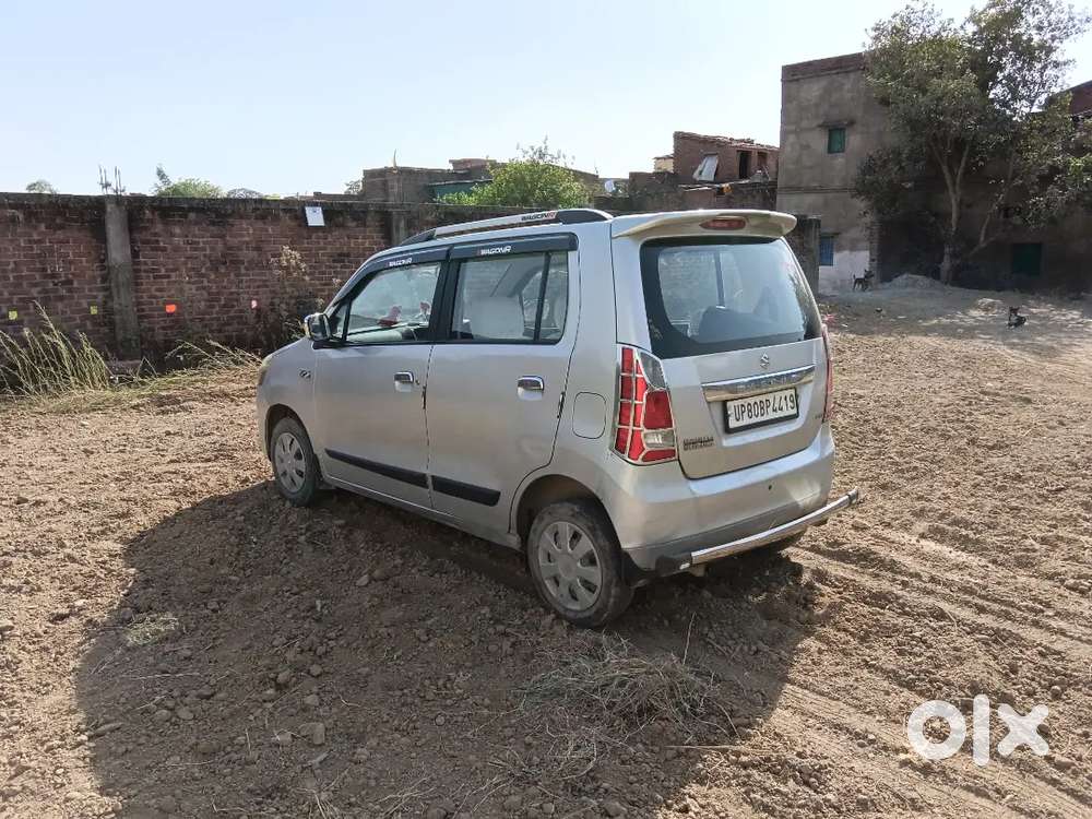 अच्छे कंडीशन में गाड़ी है