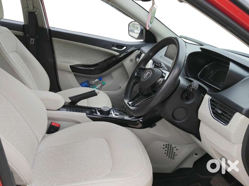 Tata Nexon 1.2 Revotron XZA Plus, 2023, Petrol