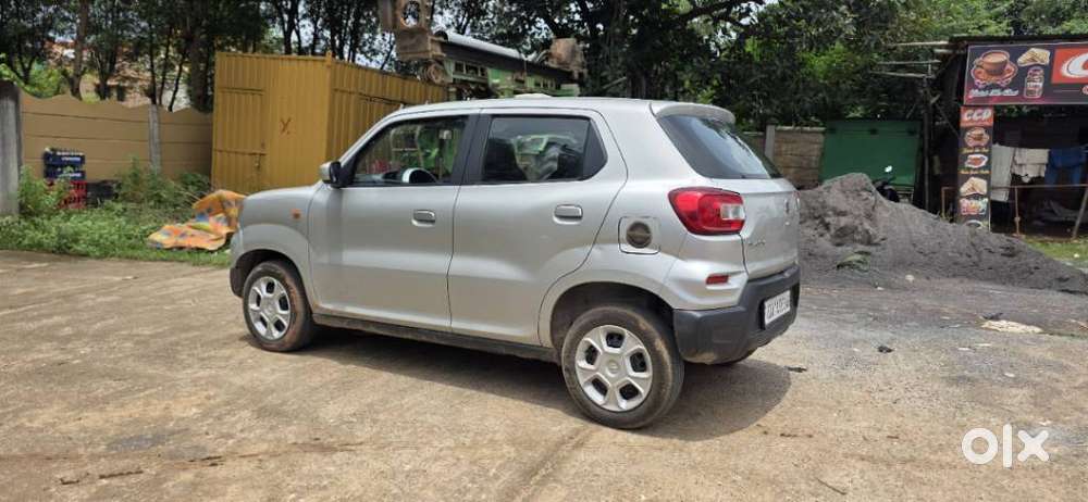 Maruti Suzuki S-presso Vxi Opt, 2020, Petrol