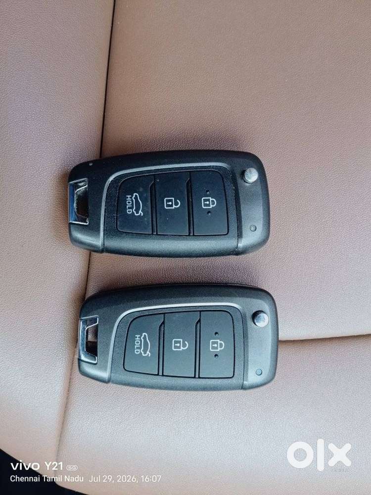 Hyundai Verna 1.6 Vtvt Sx, 2018, Petrol