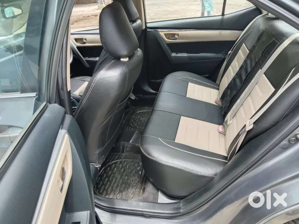 Toyota Corolla Altis 1.8 G, 2014, Petrol