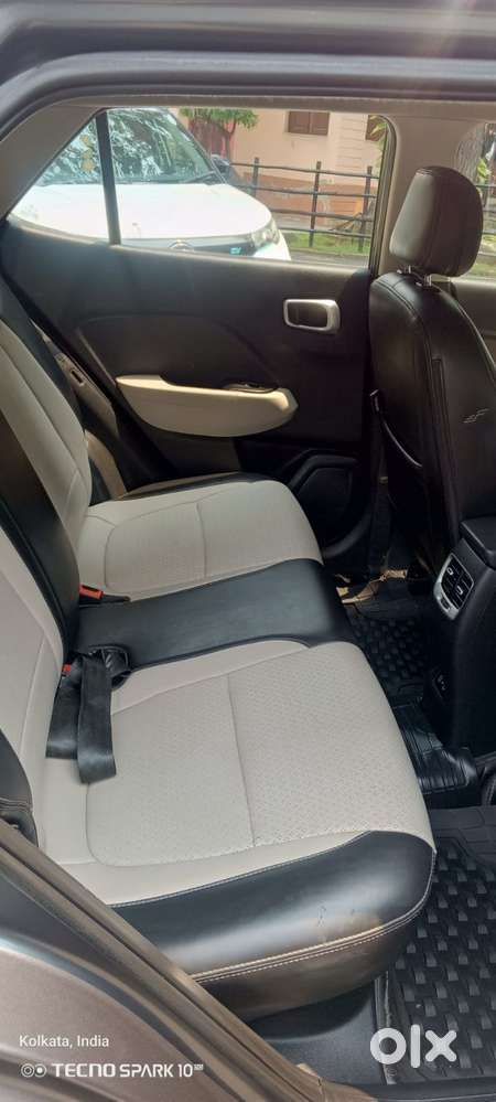 Hyundai Venue 1.2 S Plus, 2022, Petrol