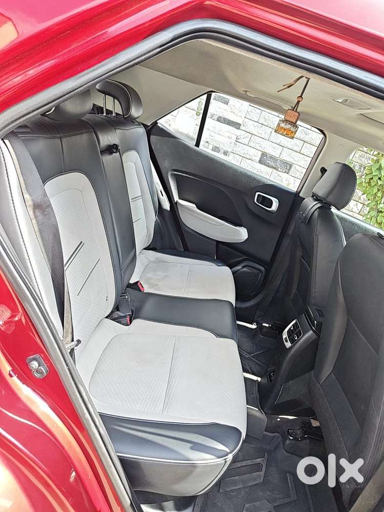Hyundai Venue 1.5 Crdi Sx (o), 2022, Diesel