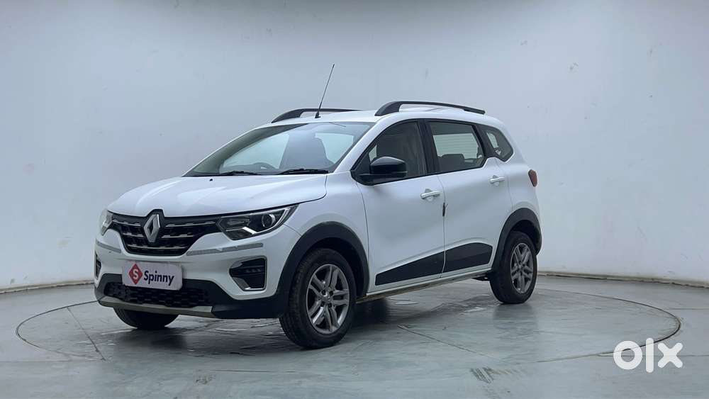 Renault Triber Rxz, 2022, Petrol