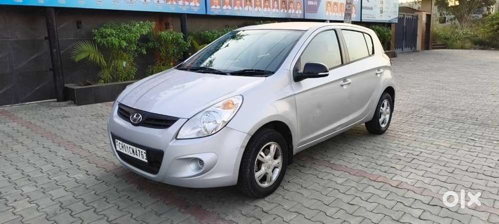 Hyundai I20 Sportz 1.4 Crdi 6 Speed Bs-iv, 2011, Diesel