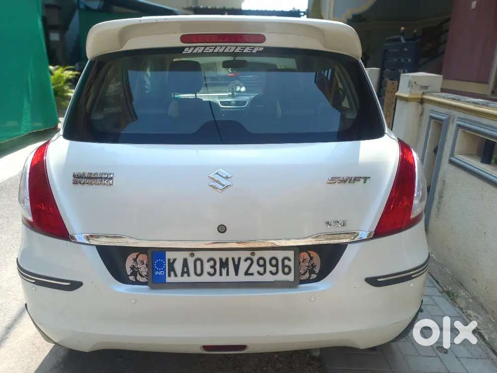 Maruti Suzuki Swift 2015 Manual Petrol